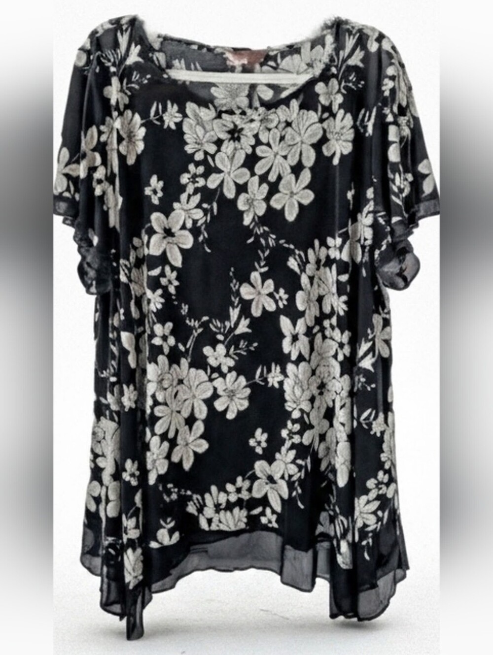 AMAZON Floral Black & White Women's Flutter Sleeve Top